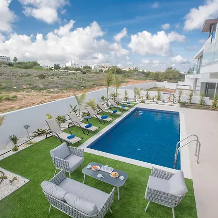 Casa vacanze 3 Schlafzimmer Mit Privatem Pool Im Zentrum Protaras